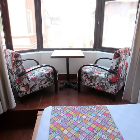 Ξενοδοχείο με διαμερίσματα Istanberry - Luna