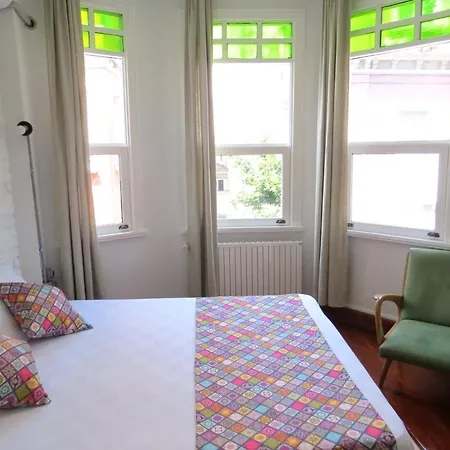 Ξενοδοχείο με διαμερίσματα Istanberry - Luna