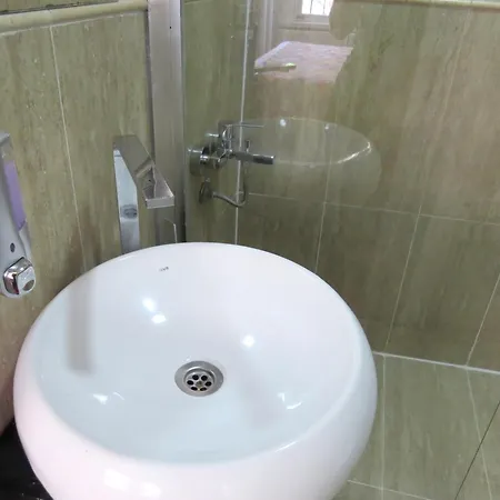 Ξενοδοχείο με διαμερίσματα Istanberry - Luna 4*