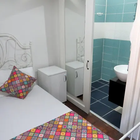 Ξενοδοχείο με διαμερίσματα Istanberry - Luna